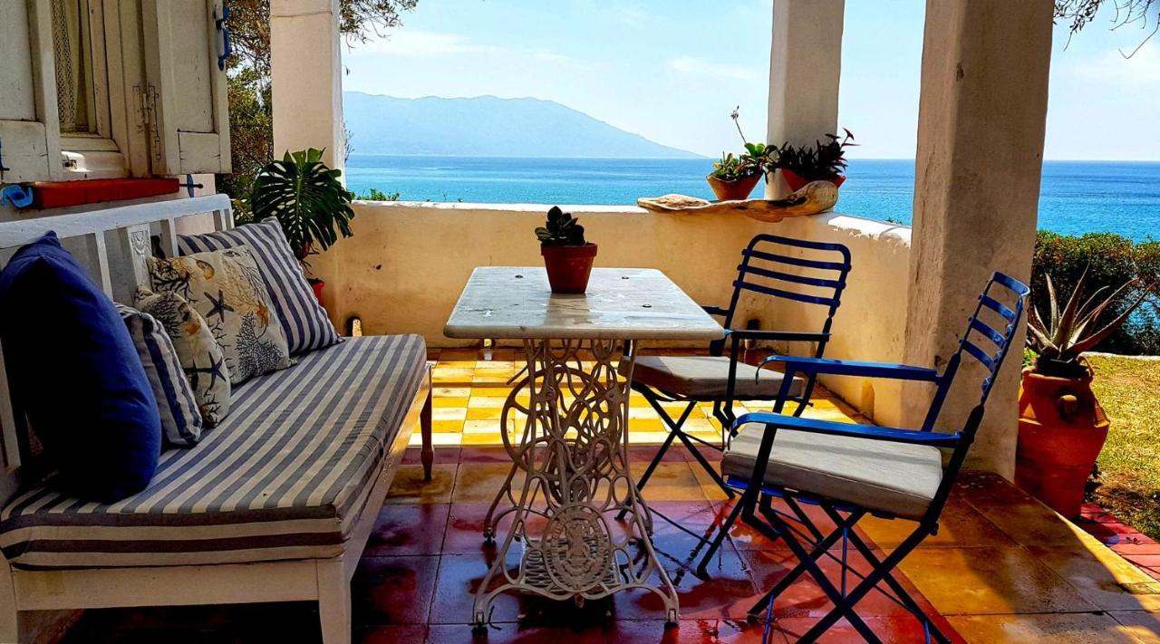 Loukoulos' Maisonette * Marathókampos