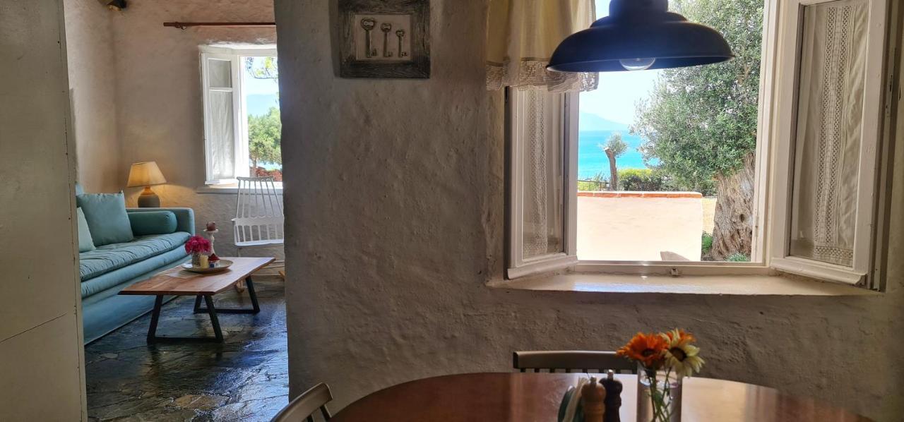 Loukoulos' Maisonette Hébergement de vacances Marathókampos