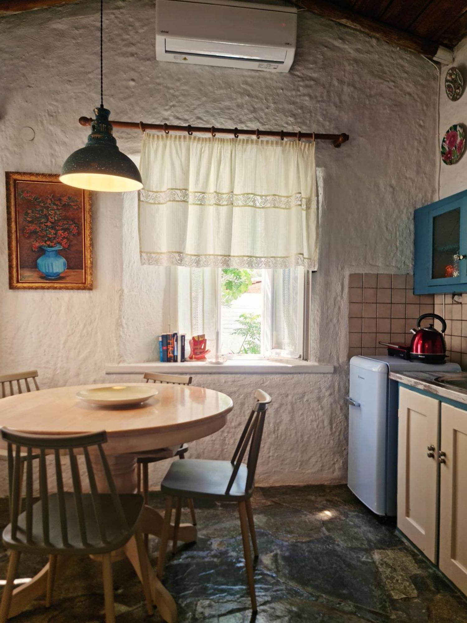Loukoulos' Maisonette