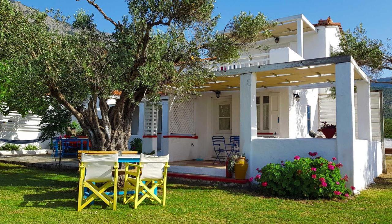 Dom wakacyjny Loukoulos' Maisonette *
